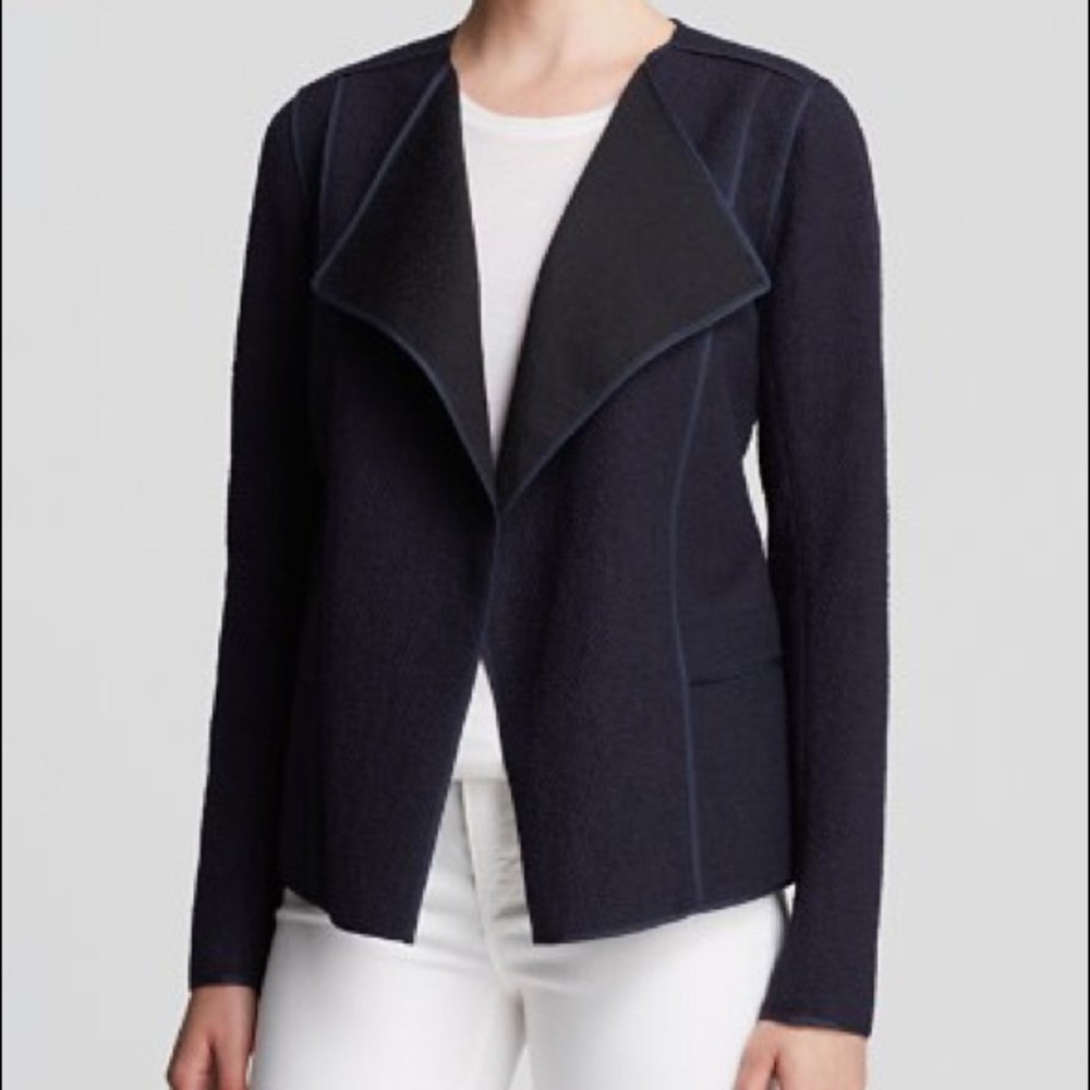 SALE 💃 Vince Asymmetrical Boucle Jacket